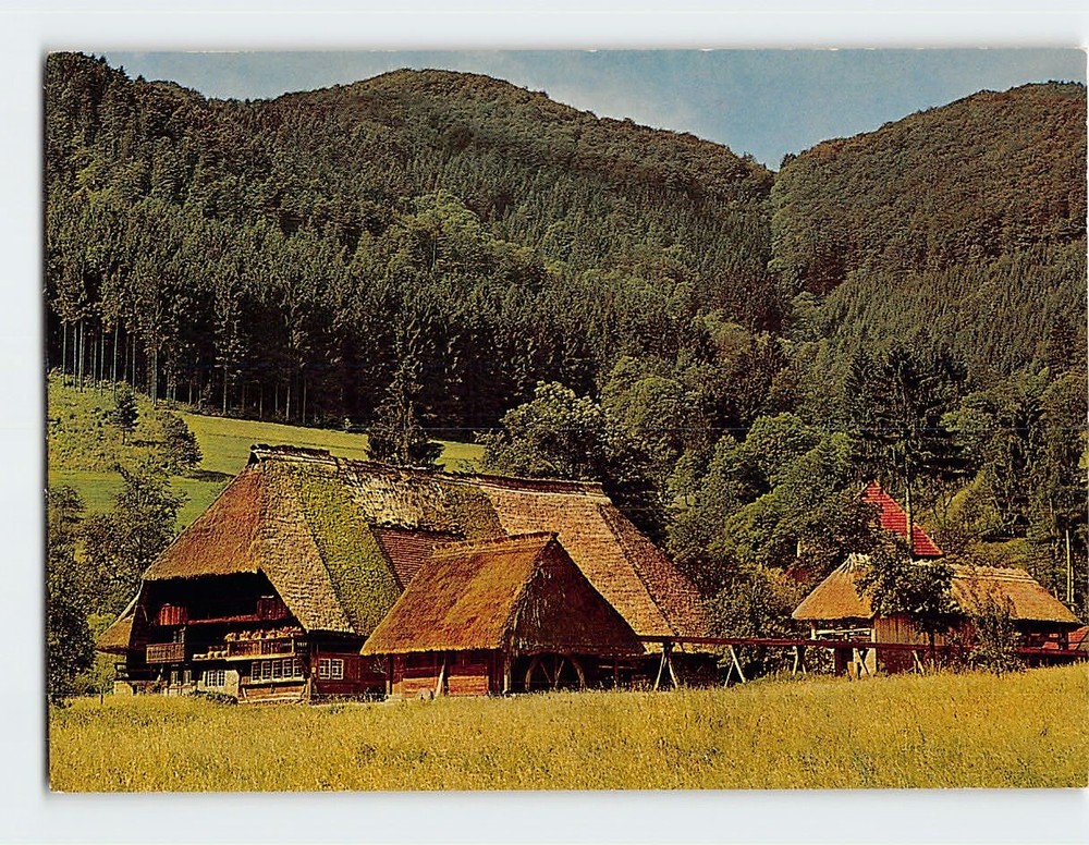 Postcard Vogtsbauernhof Gutach (Schwarzwaldbahn) Germany