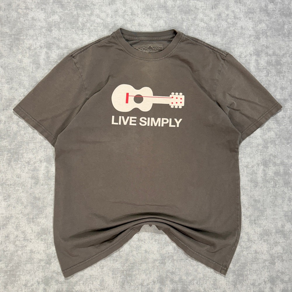 Patagonia Live Simply Guitar graphic organic cotton casual tshirt mens M
