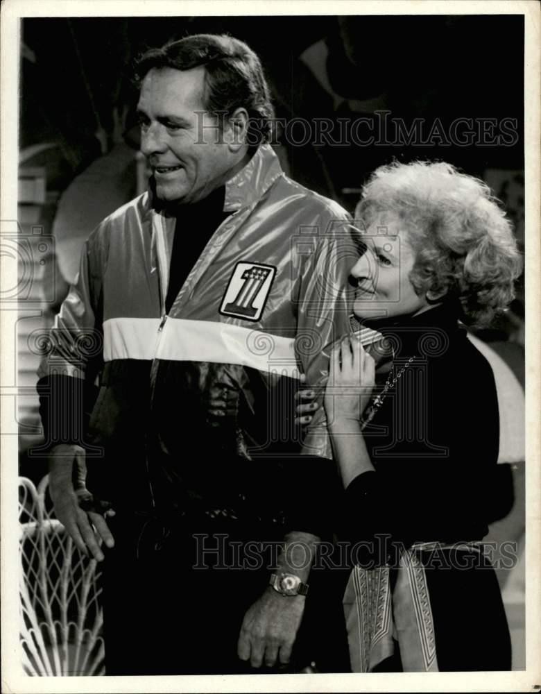 1977 Press Photo Betty White, Philip Carey in 