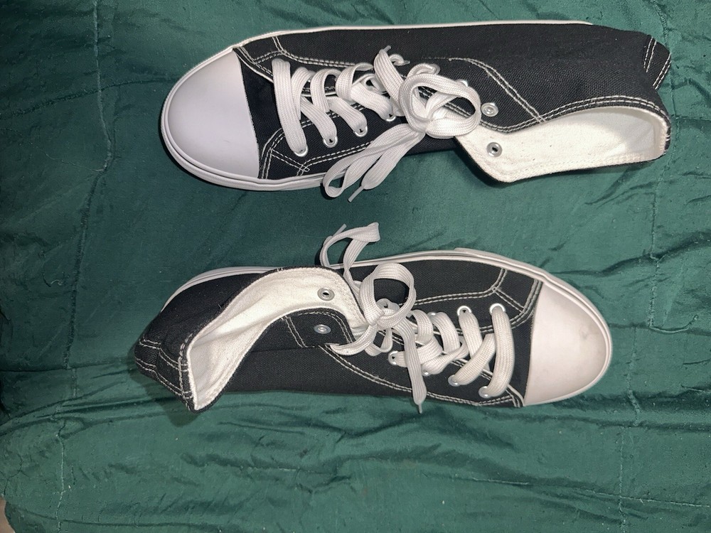 Trendy Comfortable Sneakers for Men and Women