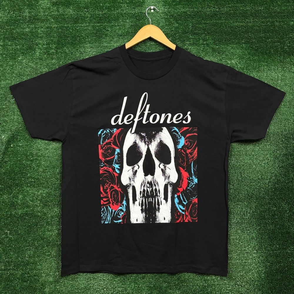 Deftones Self-Titled AlbumT-Shirt Size Extra Large