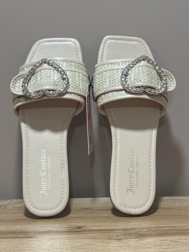 Juicy Couture Zapphire Womens Heart Buckle Flat Sandal Size 7.5 NWT
