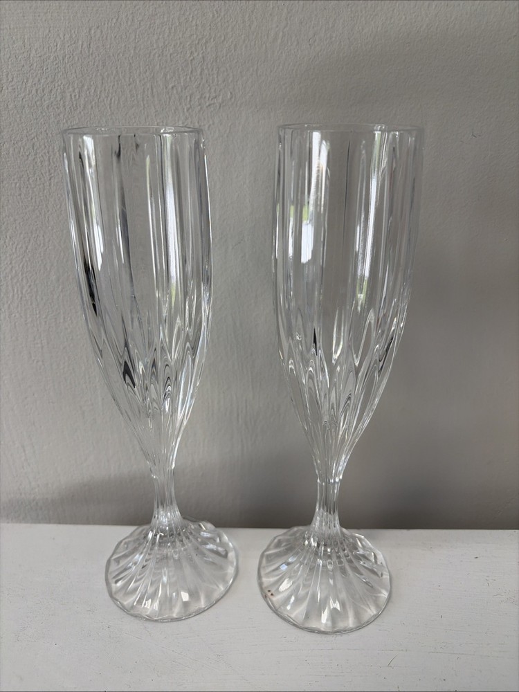 Mikasa Park Lane Pattern Fluted Lead Crystal Champagne Glasses Set of 2 EUC