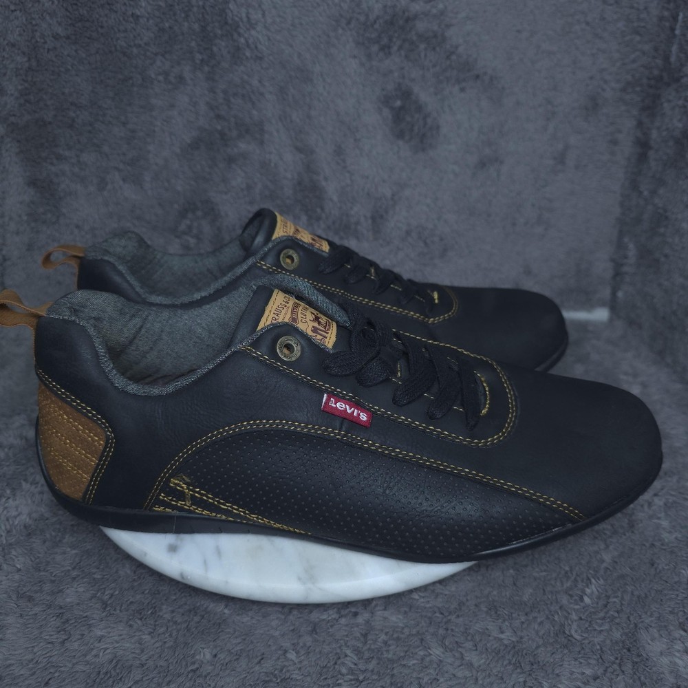 Levis Shoes Mens Size 12 Black Synthetic Low Top Casual Sneakers 5188464A