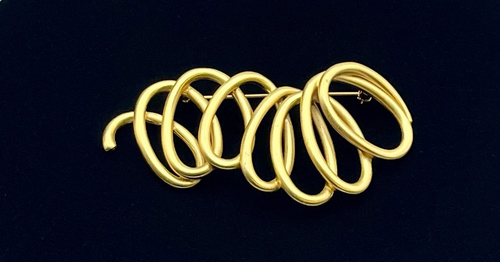 Vintage Abstract Gold Tone Spiral Brooch Modernist Sculpture Statement Pin