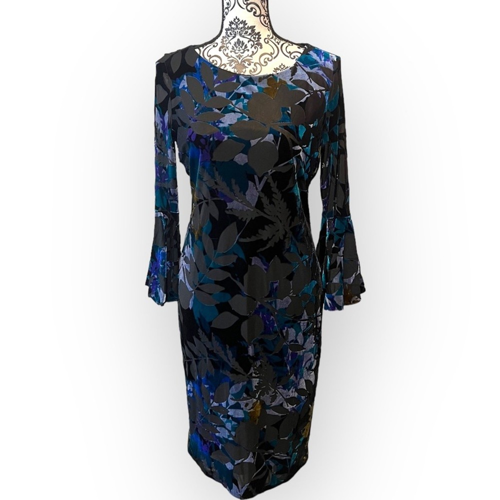 Calvin Klein Velvet Burnout Bodycon Bell Sleeve Dress size 6