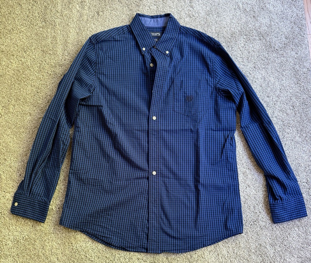 Chaps Easy Care Men's Long Sleeve Button-Down Check Shirt Blue Size Medium