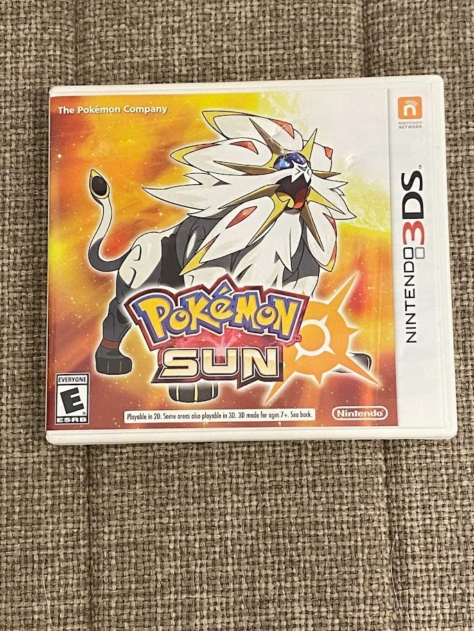 POKEMON SUN 3DS  2016 Original Case Tested- See Pics