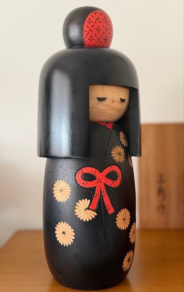Miyashita Hajime Extra Large Kokeshi Doll 36cm Rare Black Hair Floral Design