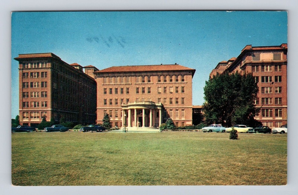 Dayton OH-Ohio, Veterans Administration Center, Brown Hospital Vintage Postcard