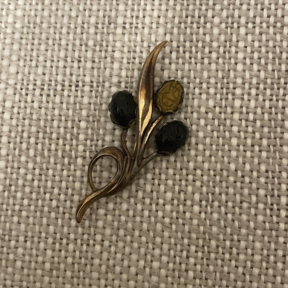 Vintage 14kT GF Carved Scarab Leaf Brooch Pin Gold Tone Multicolor Egyptian
