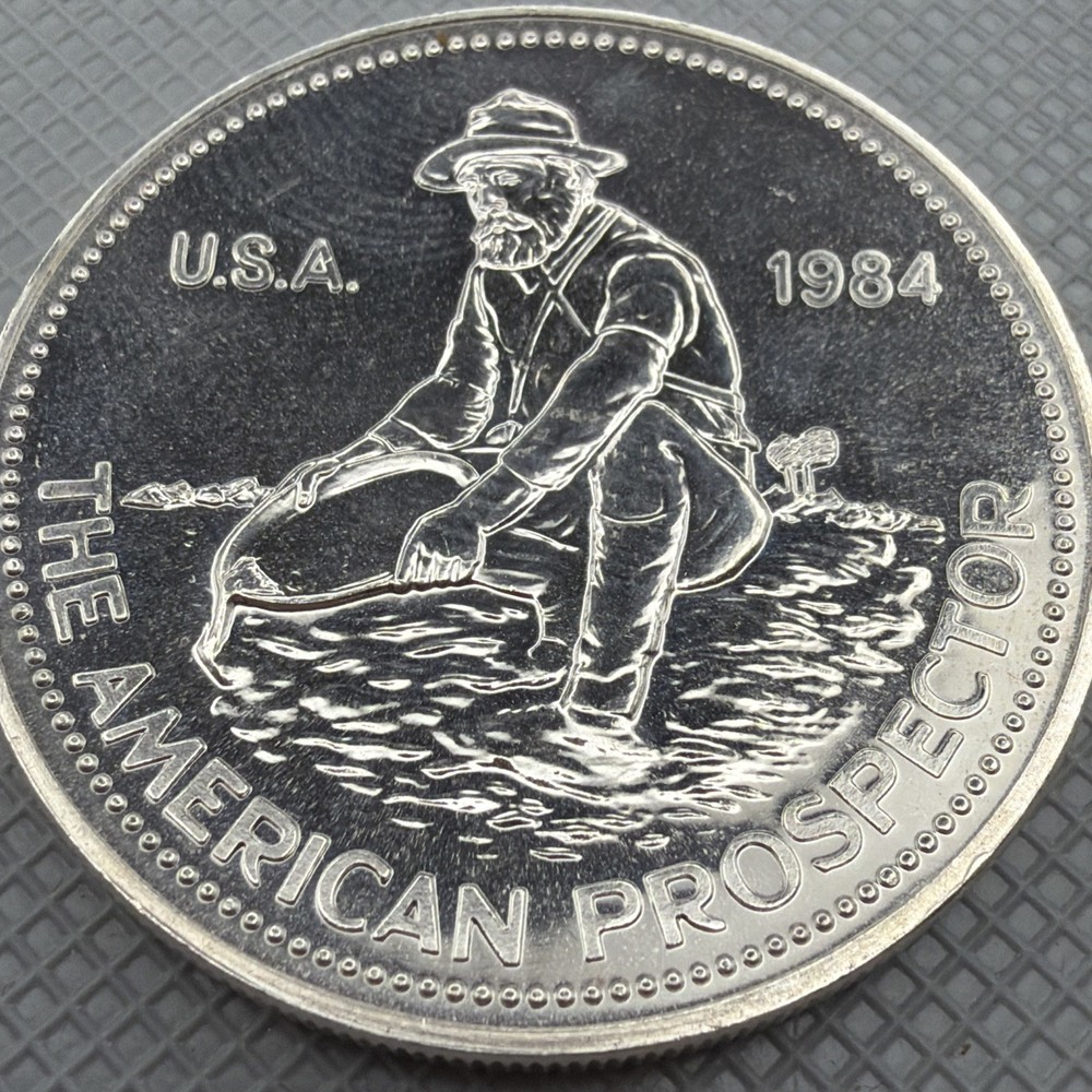 Vintage 1984 Engelhard American Prospector - 1 oz .999 Fine Silver Round E Back