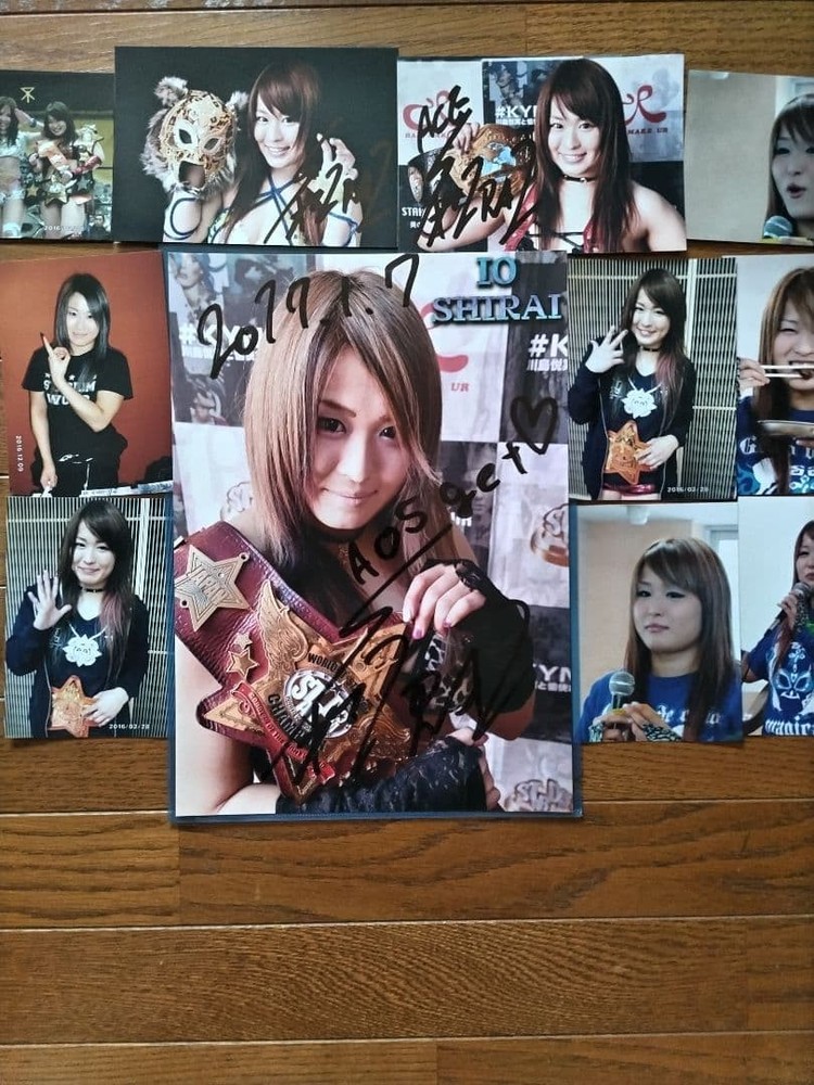 Shirai Io Signed Photo 2 pcs Stardom WWE Autographed Portrait Japan Wrestling