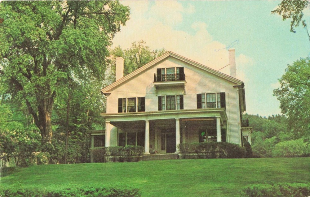 Warren-Fifield House - Orford New Hampshire NH - Postcard