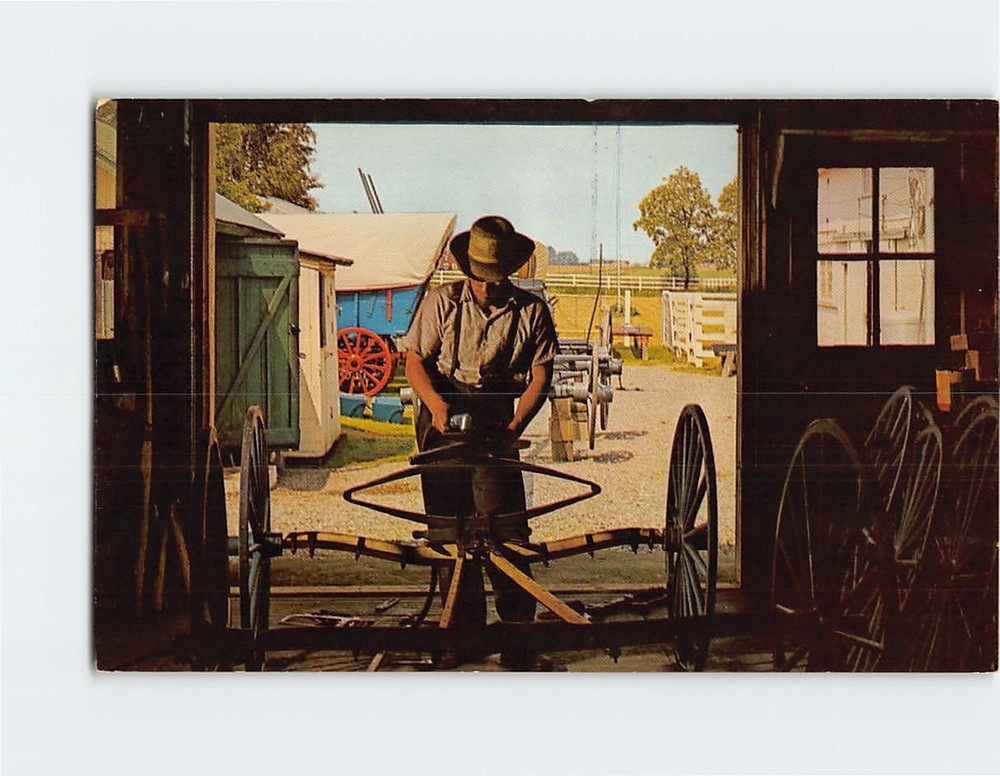 Postcard Amish Carriage Maker Pennsylvania USA