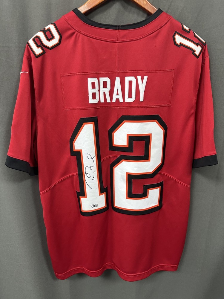 Tom Brady Signed Tampa Bay Buccaneers Nike Football Jersey AUTO Fanatics Sz XLPROBSTEIN is actively accepting consignments !!