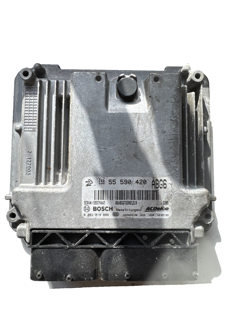 VAUXHALL INSIGNIA 2013 2.0 CDTI MK1 5DR ENGINE CONTROL UNIT ECU 55590420