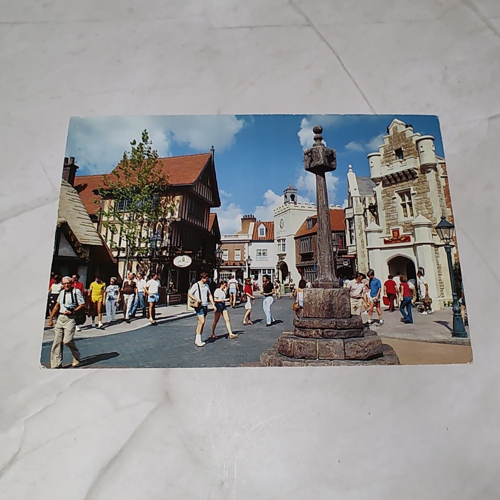 1982 UK EPCOT Center Vintage Postcard – Walt Disney World World Showcase  