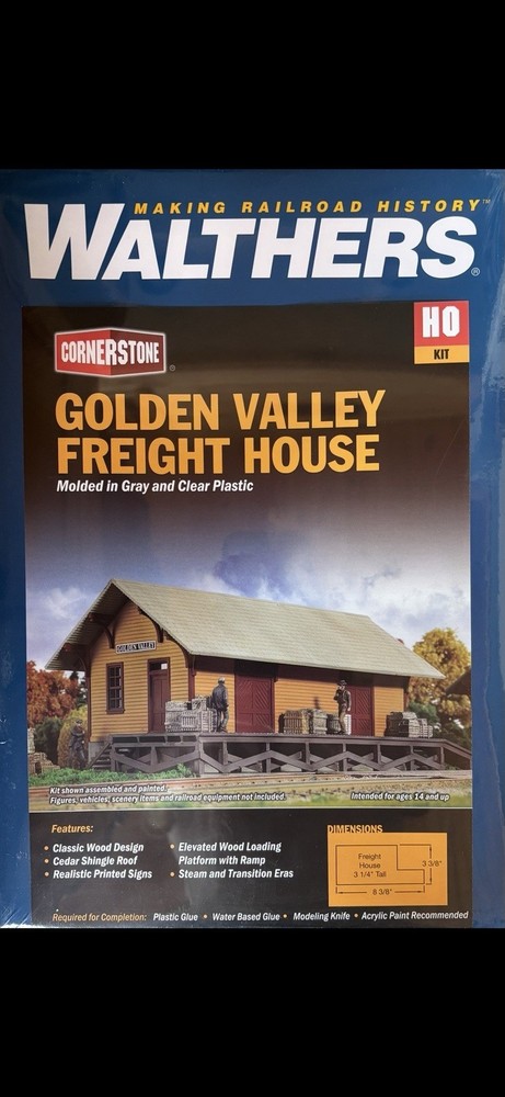 Walthers Cornerstone Golden Valley Freight House HO Scale Plastic Kit Gray/Clear