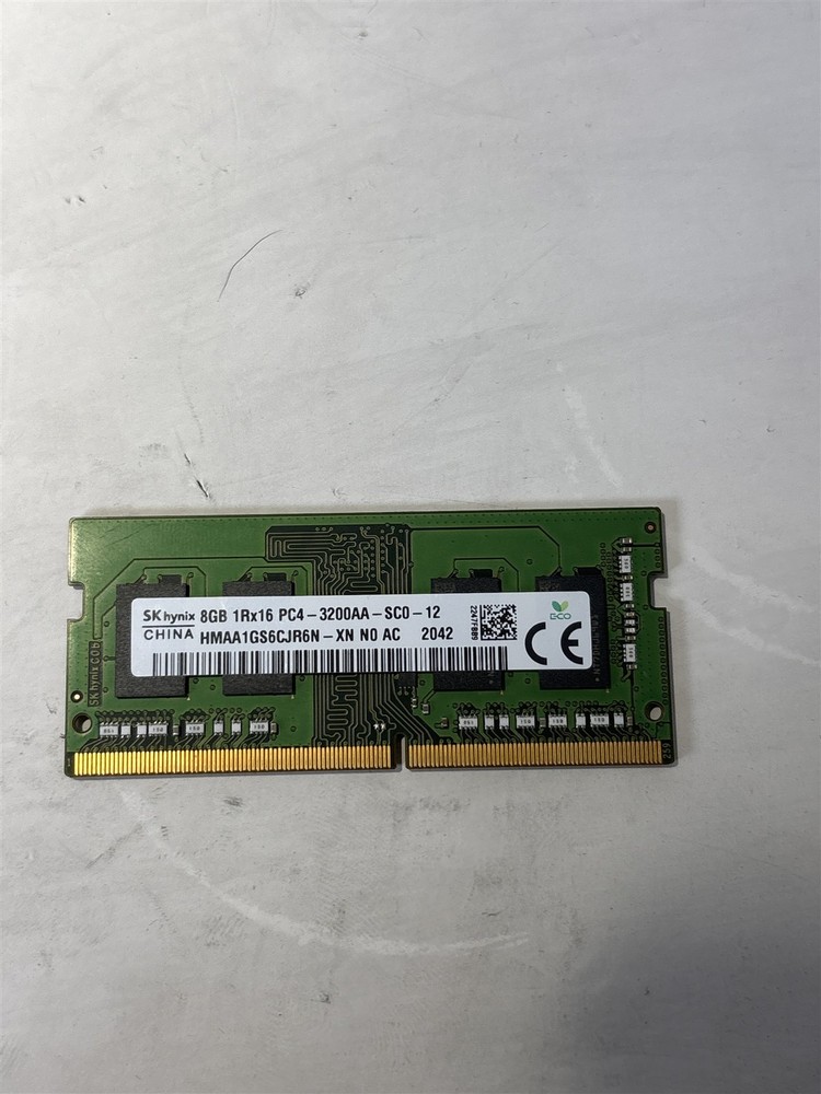 SK Hynix 8GB 1Rx16 PC4-25600 DDR4-3200 SODIMM RAM HMAA1GS6CJR6N-XN
