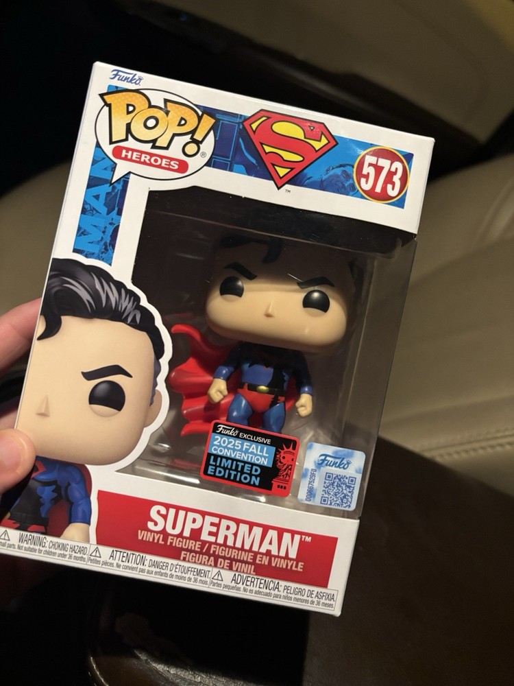 Funko Pop! DC Comics Superman #573 NYCC 2025 Con Sticker SHIPS TODAY