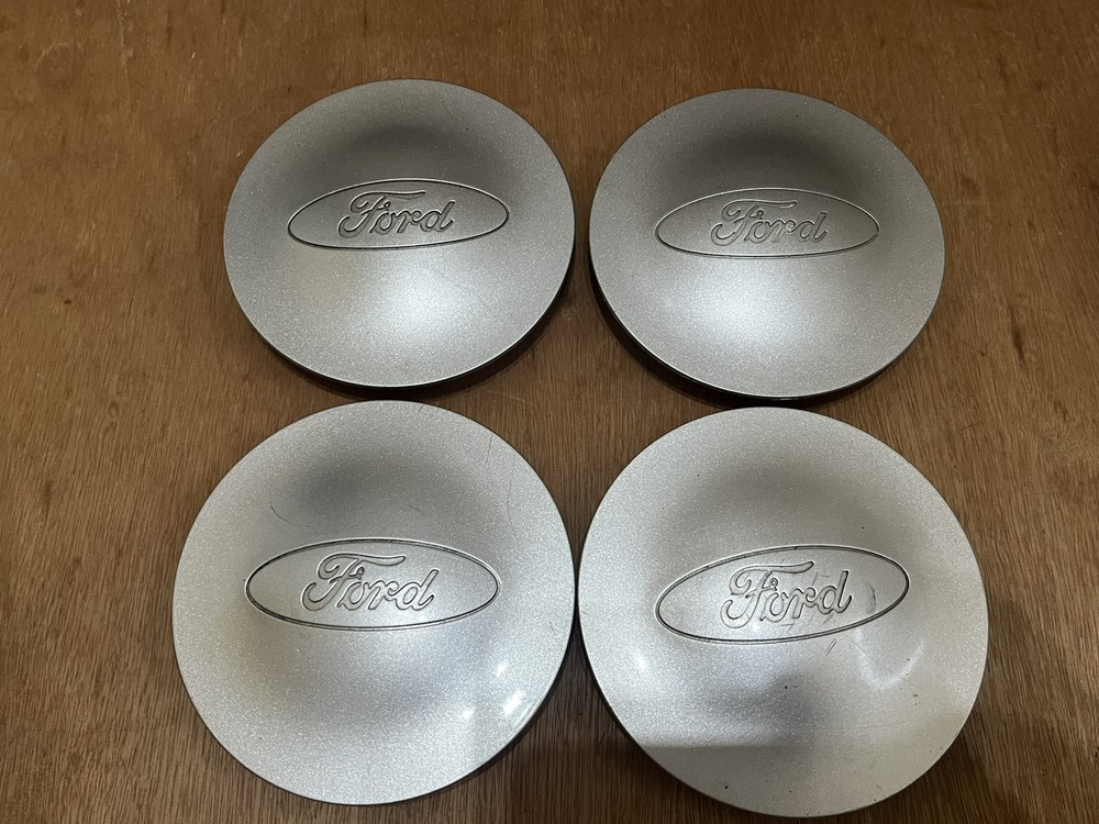 x4 Genuine Ford Fiesta Mk6 Alloy Wheel Centre Caps Set