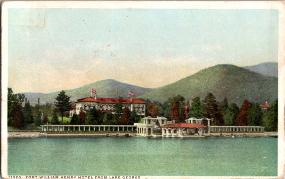 Divided-Back FORT WILLIAM HENRY HOTEL Adirondacks - Lake George NY m/14 BC0243