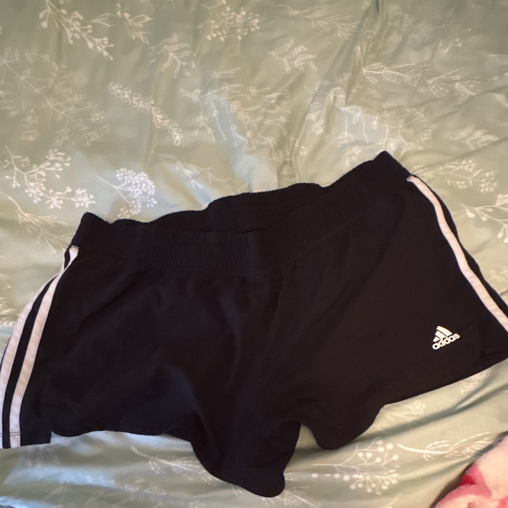 adidas AEROREADY Women’s Gym Shorts Black/White Drawstring Elastic Waist L