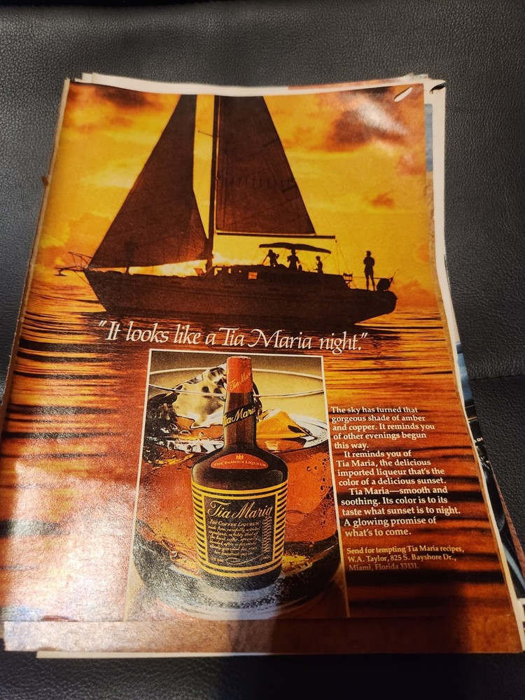 Vintage 1981 Tia Maria Over Ice Liqueur Bottle Bar Scene Print Ad