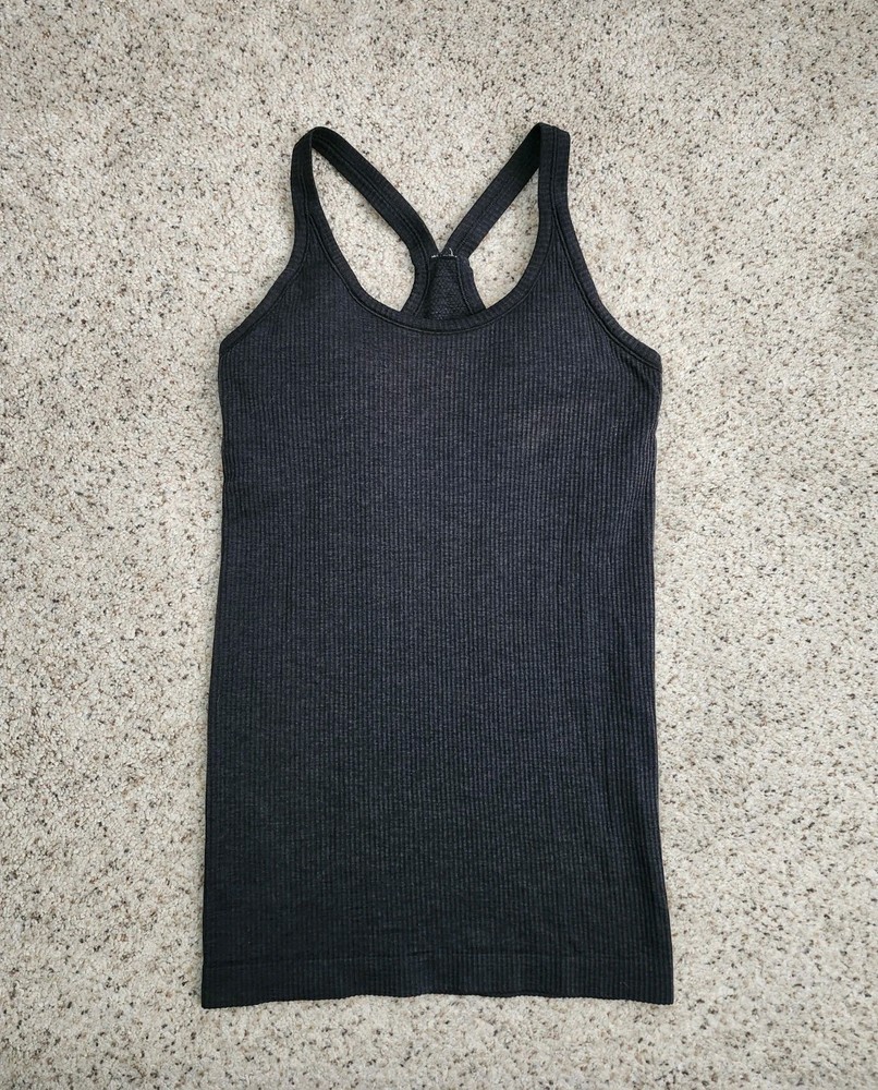 Lululemon Ebb to Street Tank Black Size 4 Ribbed Seamless Built-In Bra Yoga