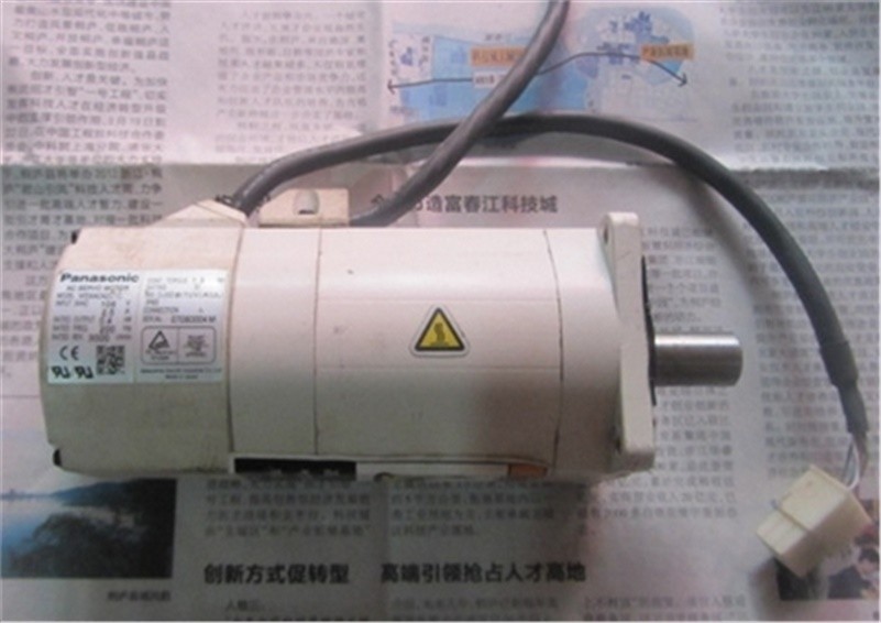 Used 1Pcs MSMA042A1C Servo Motor Panasonic Plc Module gm