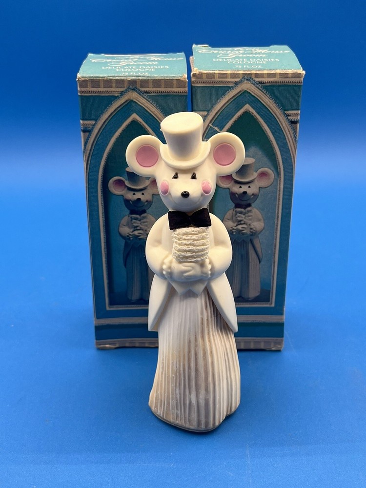 VTG Avon Church Mouse Groom Delicate Daisies Cologne 0.75 Fl Oz Lot of 2