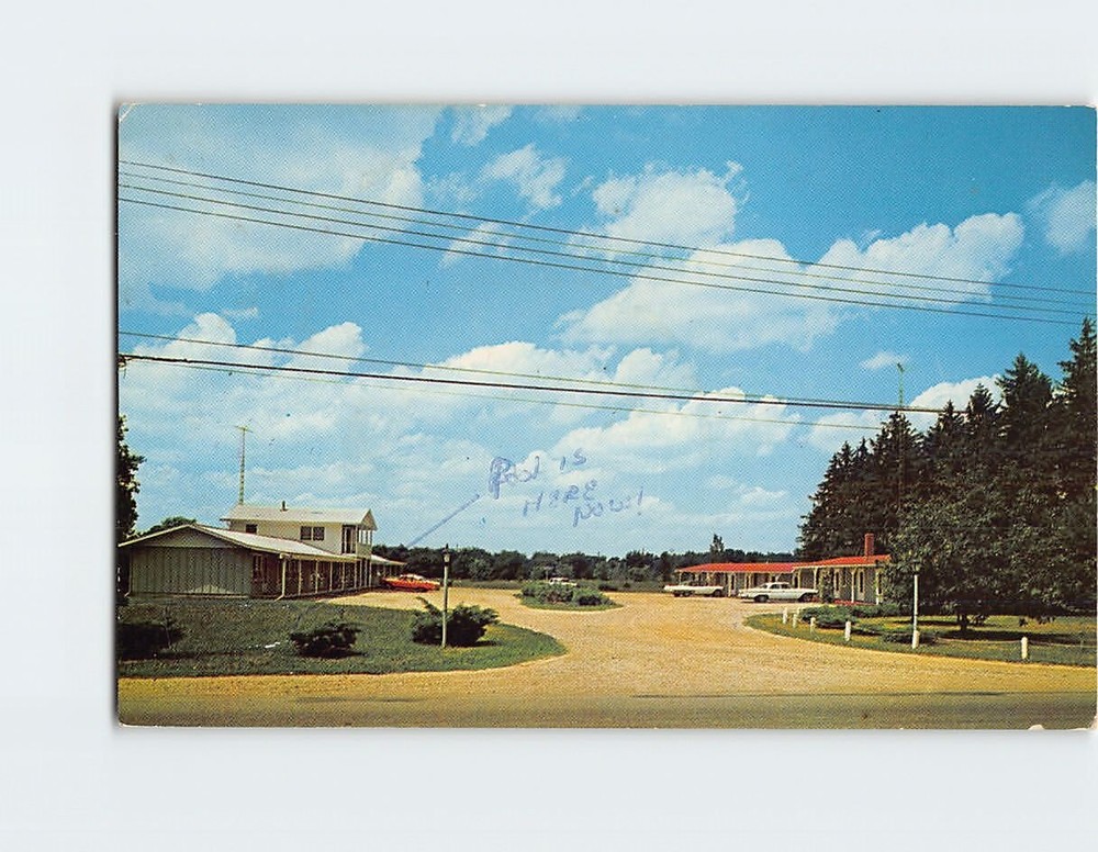 Postcard Pinecrest Motel Jonesville Michigan USA