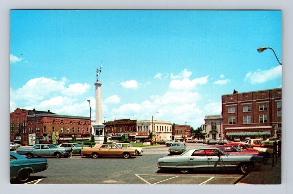 Angola IN-Indiana, Civil War Monument & Square, Vintage Souvenir Postcard