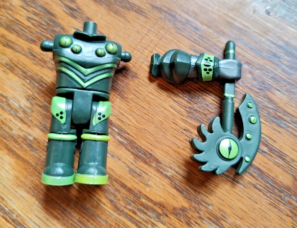 Roblox Series 1 3-inch replacement parts The Overseer - as is as shown