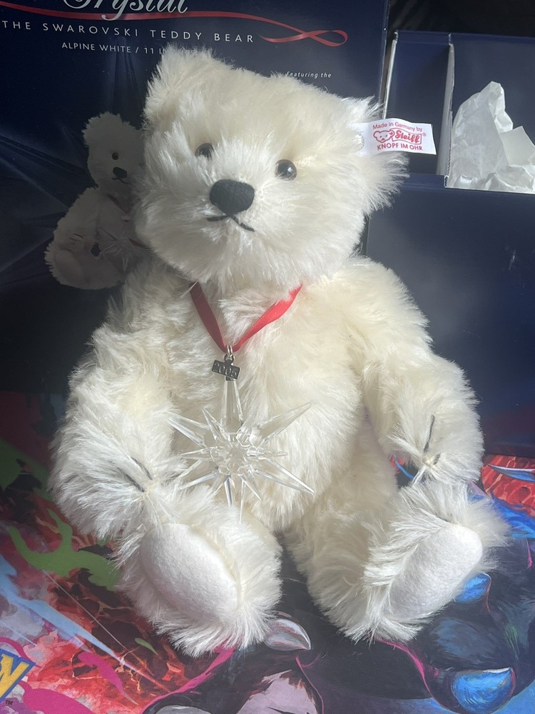 Steiff #668401 Crystal the Swarovski Teddy Bear with the Holiday Ornament 2005