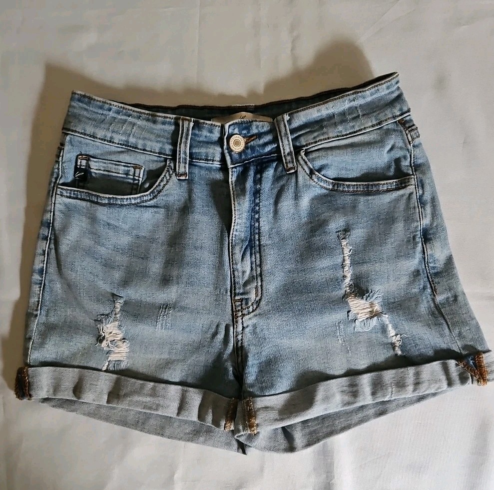 KanCan LA 2003 Distressed Denim Light Blue Jean Shorts Rolled Hem Women's W 26