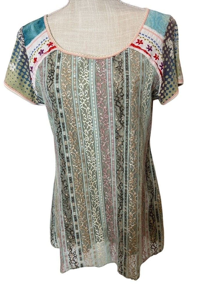 Edista Colorful Boho Lace Short-Sleeve Top Patterned Shoulders & Stripes L
