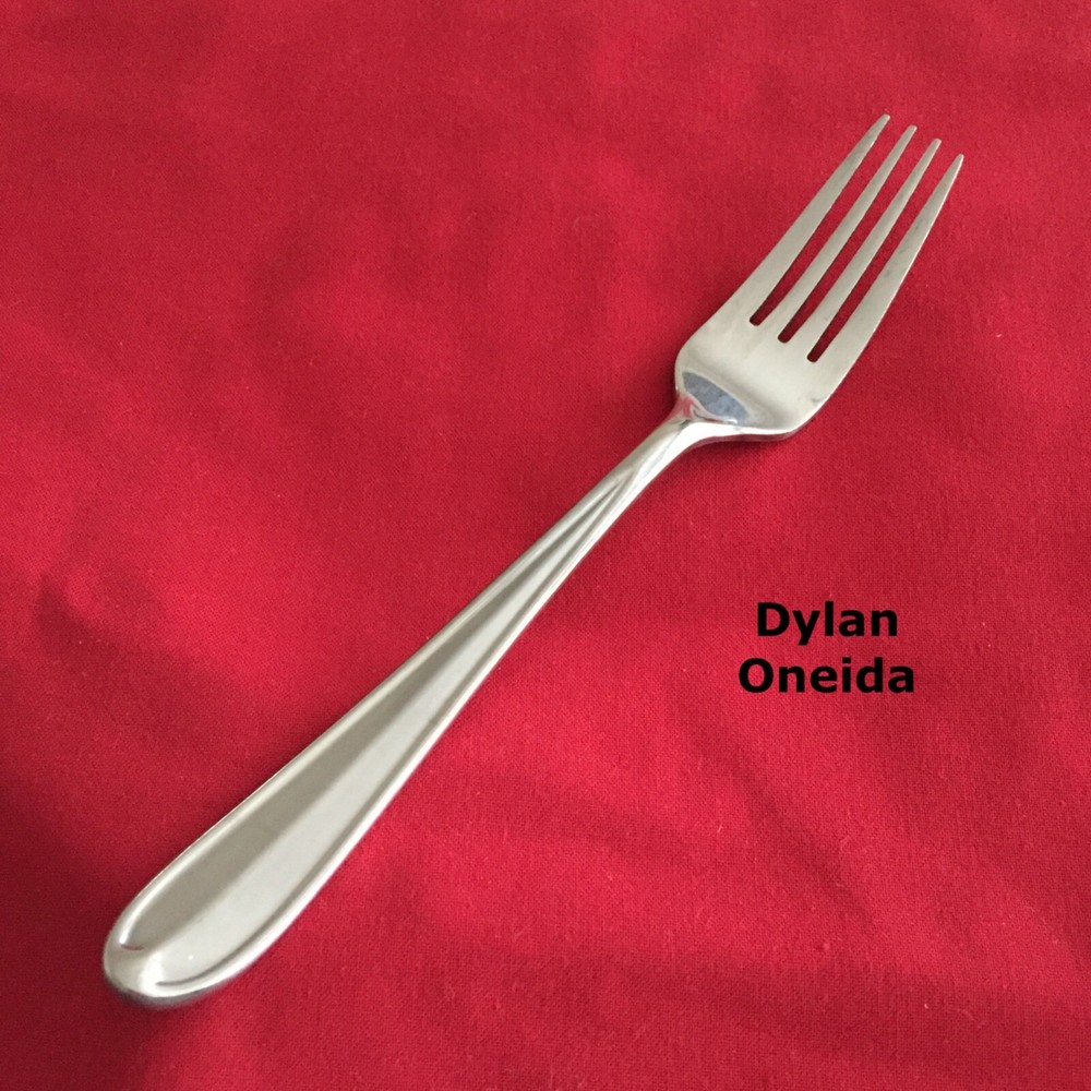 Oneida DYLAN Salad Fork 7 1/8