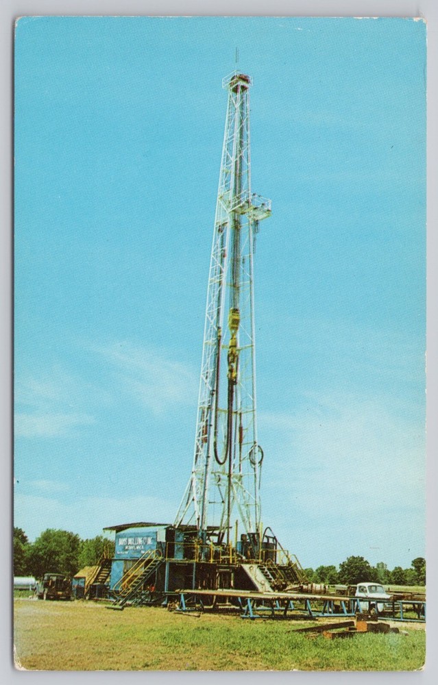 Jonesville Michigan, Hillsdale County Oil Well Drilling Rig, Vintage Postcard