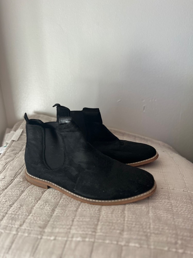 Men’s Black Chelsea Boots Size 10 Suede Slip-On Dress Casual Ankle Shoes