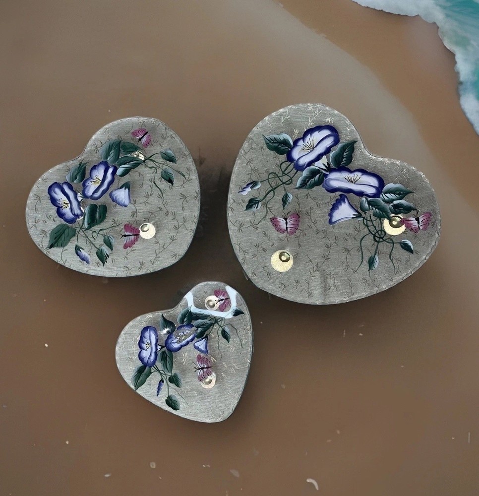 Set Of 3 Handpainted Clear Glass Decorative Floral Heart Shaped Serving Plates