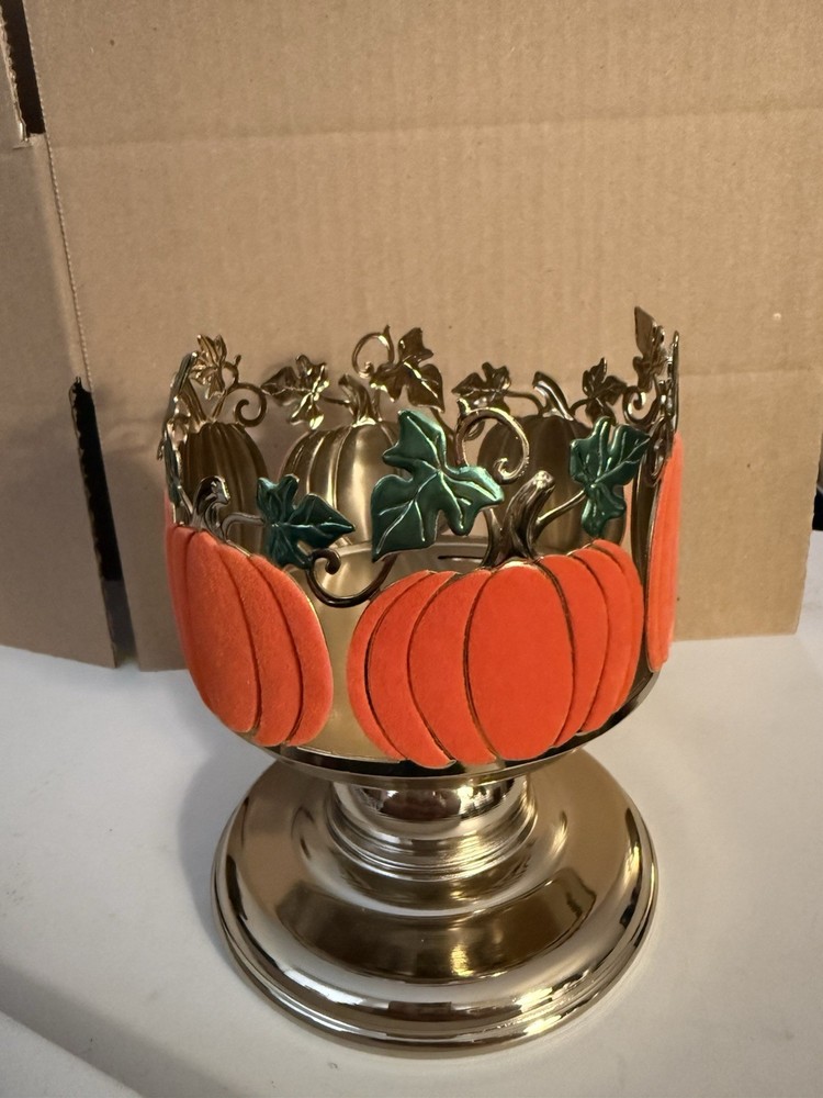 Bath & Body Works Orange Pumpkin Patch Vines Pedestal 3 Wick Large Candle Holder