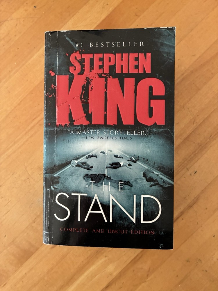 Stand: Complete and Uncut Ed. by Stephen King 2011 Anchor Books Paperback Book