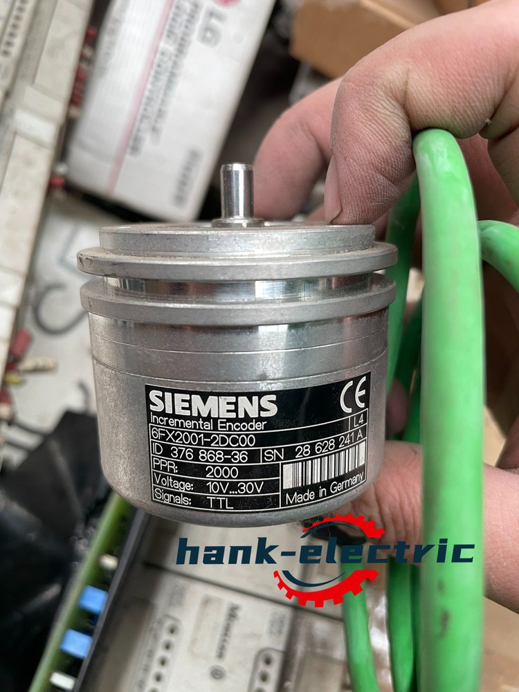 Brand New 6FX2001-2DC00 Siemens Encoder 6FX2001-2DC00 Free Fastshipping DHL