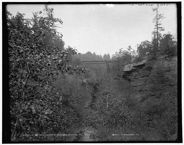 Photo:Nay Aug Tunnel Scranton PA c1900