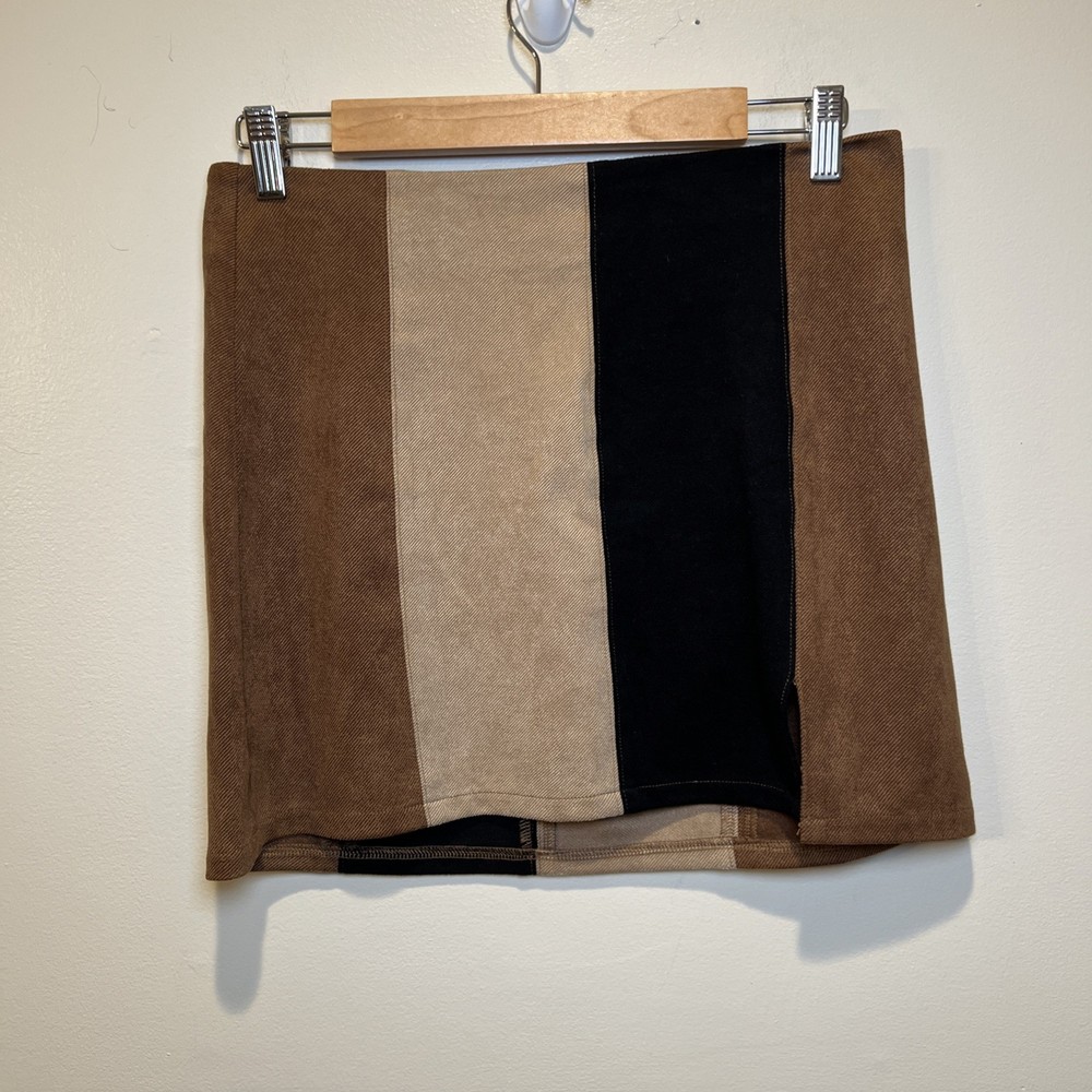 Altar’d State Suede Mini Skirt Women’s Size M Color block