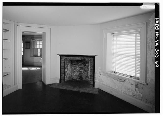 69. CELLAR, SOUTH ROOM, VIEW EAST 1986 - Poplar Forest, State Route 661,