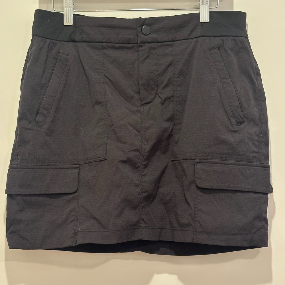 Athleta Trekkie Skort Black Cargo Hiking Outdoor Mini Skirt Womens Size 8