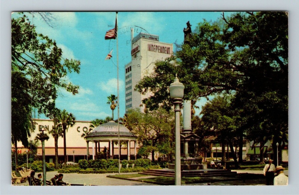 Jacksonville FL-Florida, Downtown Hemming Park, Monument, c1968 Vintage Postcard